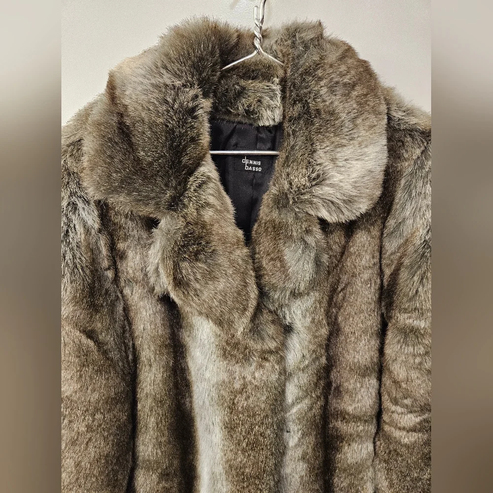 NWT - Dennis Basso Faux Fur Coat - Size 1X - Picture 3 of 10